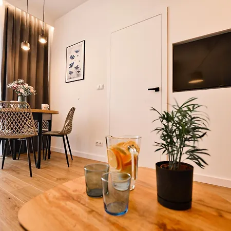 Apartamento Flower Blue 2 By Housine