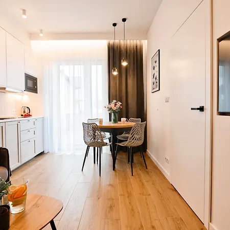 Apartamento Flower Blue 2 By Housine Zator
